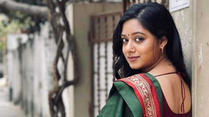 ‘দেনাপাওনা’ সিনেমায় ইমনের নায়িকা দীঘি
